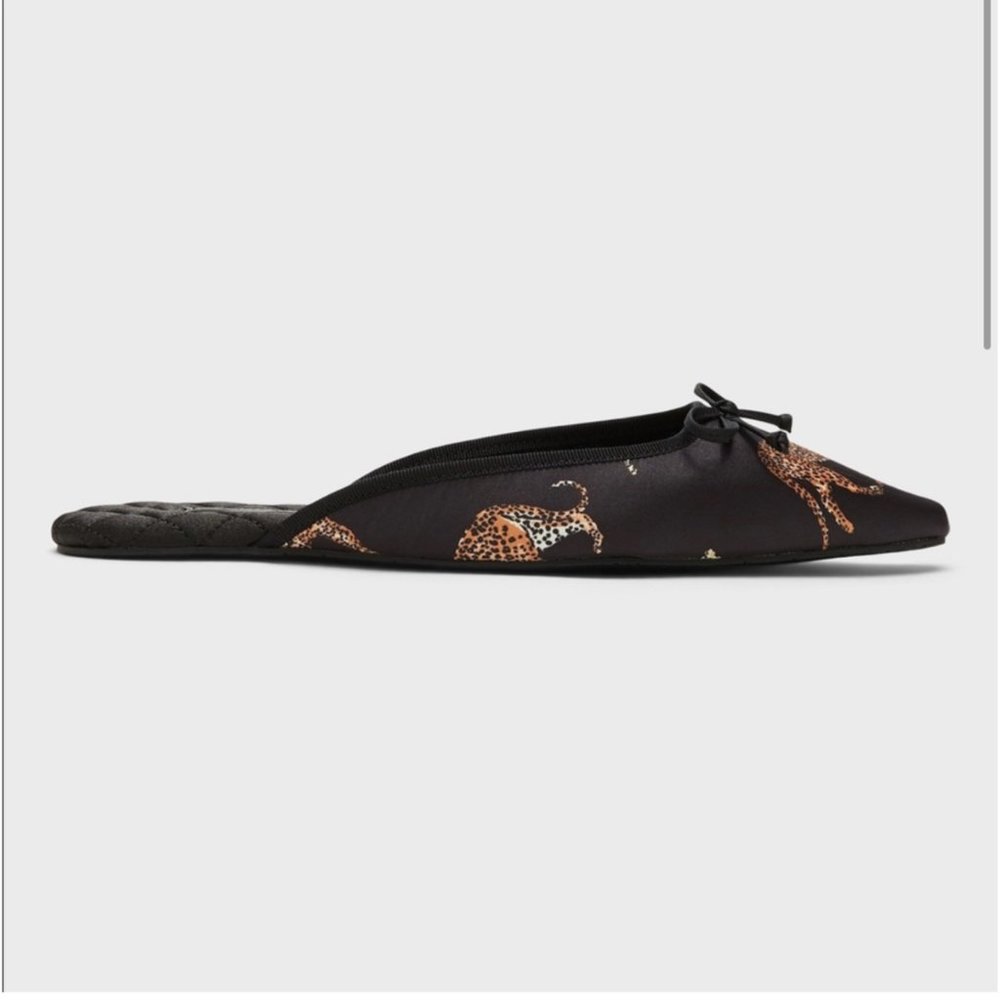 NEW Banana Republic Pointy Toe Indoor Slippers Cheetah Sz S 5-6 - Picture 2 of 4